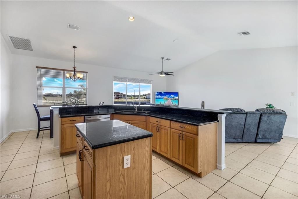 103 NW 33rd Ave, Cape Coral, FL 33993 Photo