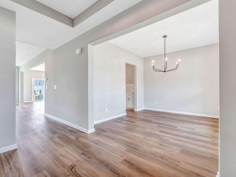 155 Arezzo Court, Delaware, OH 43015 Photo 3