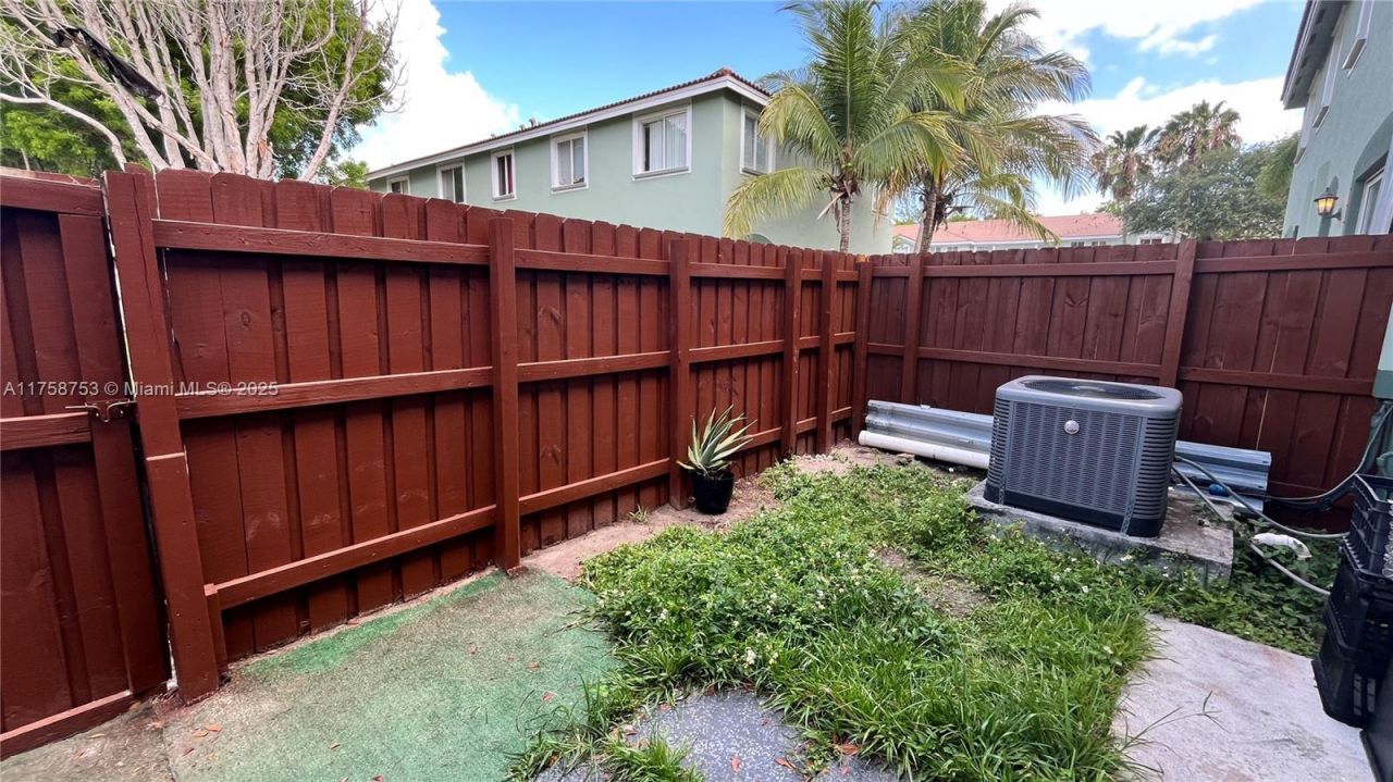 2462 SE 15th Pl, Unit 339, Homestead, FL 33035 Photo