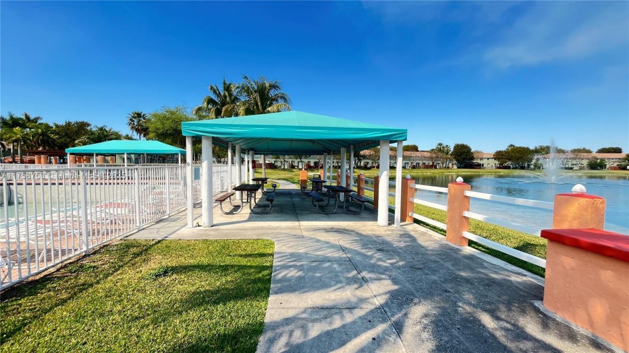 2462 SE 15th Pl, Unit 339, Homestead, FL 33035 Photo