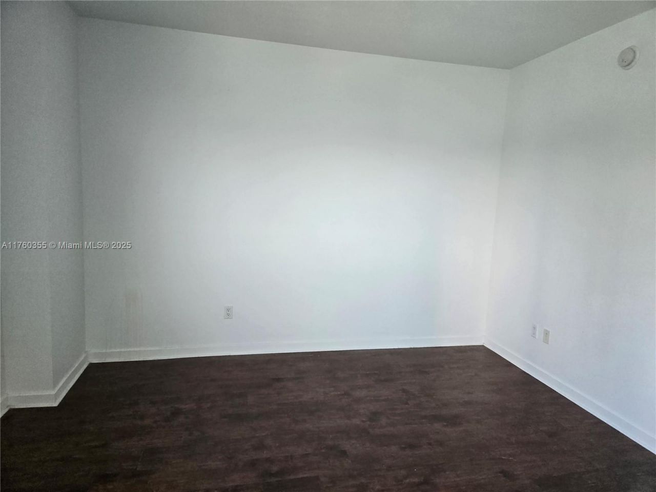 325 S Biscayne Blvd, Unit 415, Miami, FL 33131 Photo