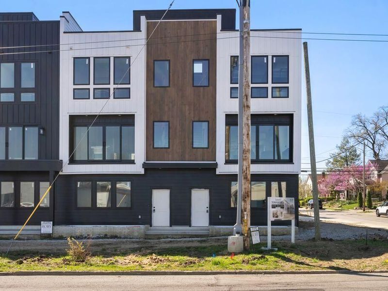 1095 W 3rd Avenue, Columbus, OH 43212 Photo 2