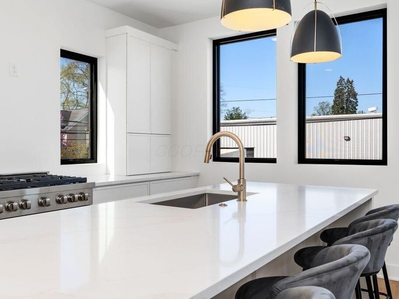 1095 W 3rd Avenue, Columbus, OH 43212 Photo 26