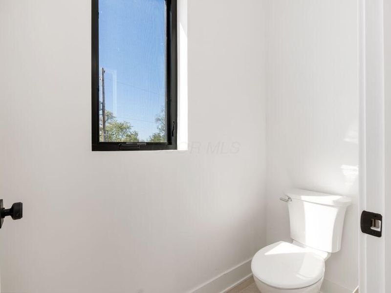 1095 W 3rd Avenue, Columbus, OH 43212 Photo 34