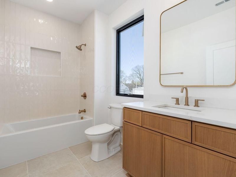 1095 W 3rd Avenue, Columbus, OH 43212 Photo 42