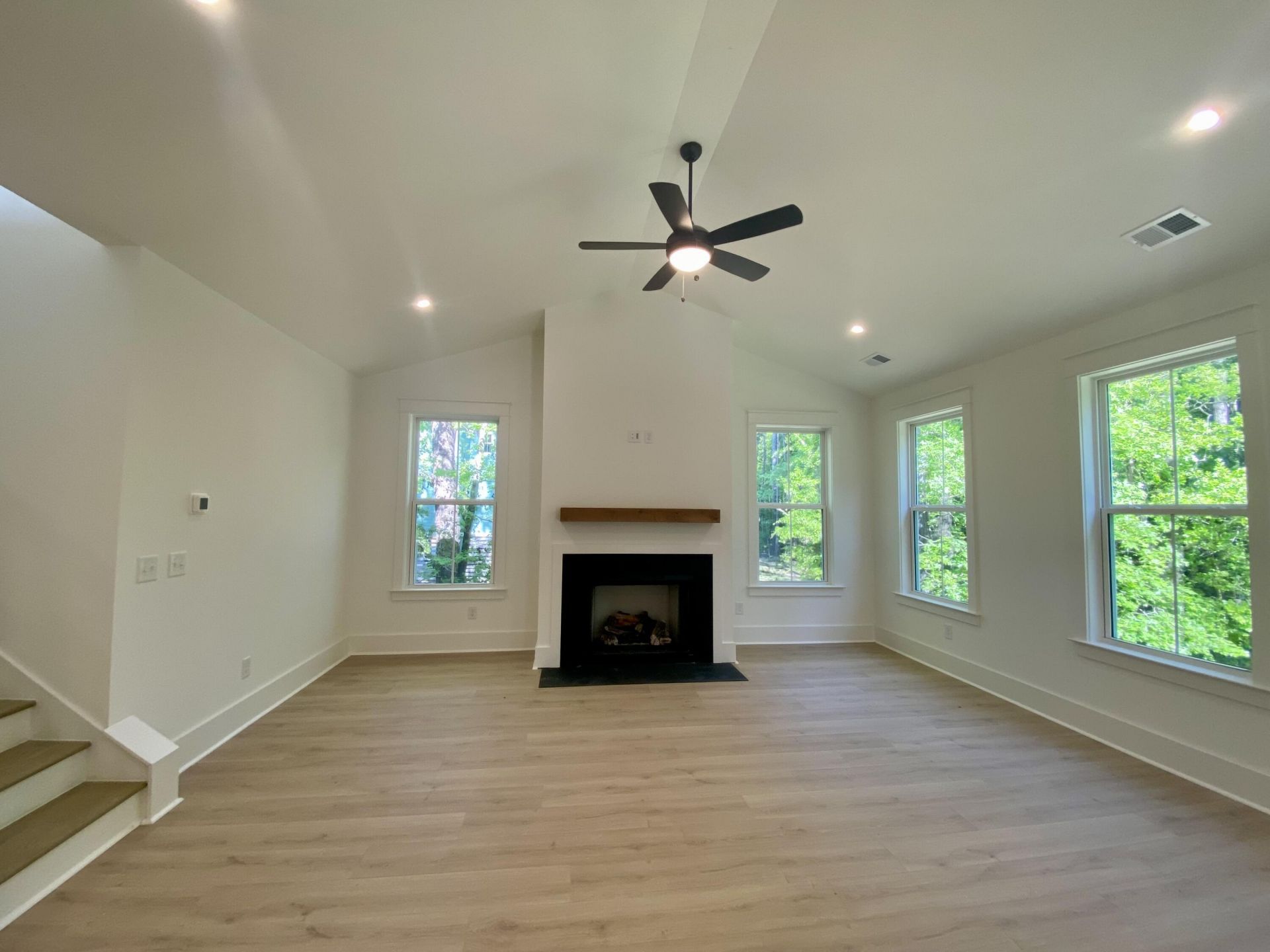 3148 Vanessa Lynne Lane Photo 9