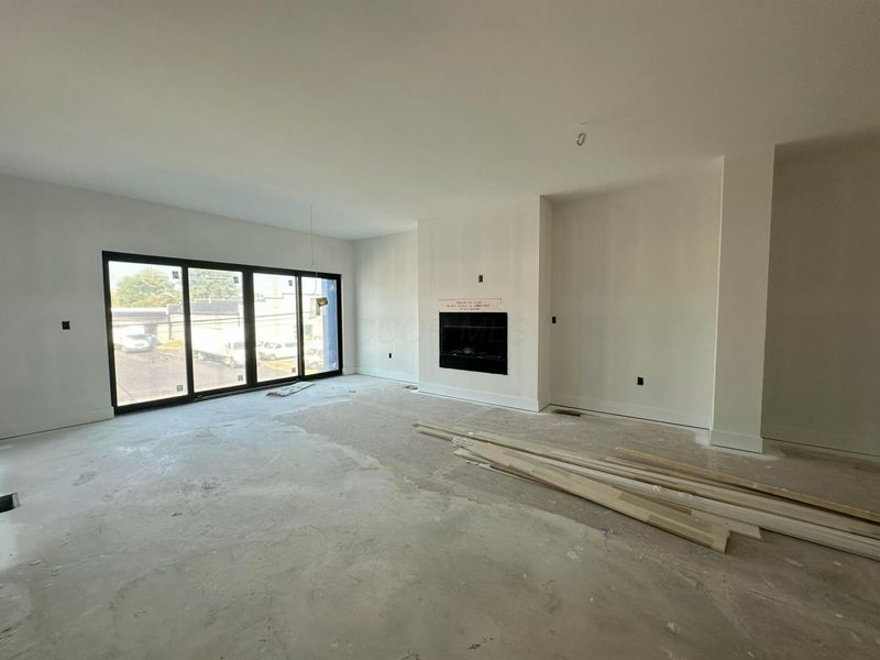 1093 W 3rd Avenue, Columbus, OH 43212 Photo 13