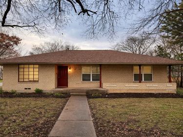 2806 E Atoll Drive, Dallas, TX 75216