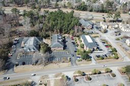 4589 Oleander Dr. photo 4