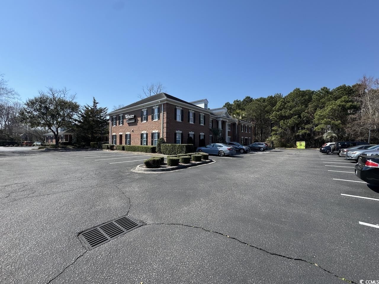 4589 Oleander Dr. Photo 6