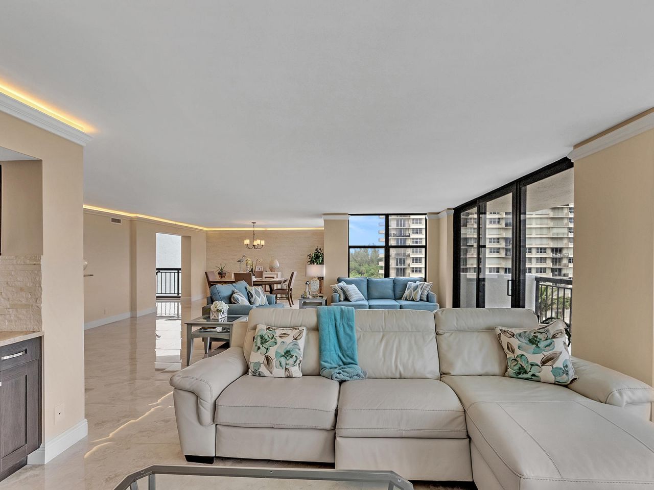 2003 N Ocean Boulevard, Unit 602, Boca Raton, FL 33431 Photo