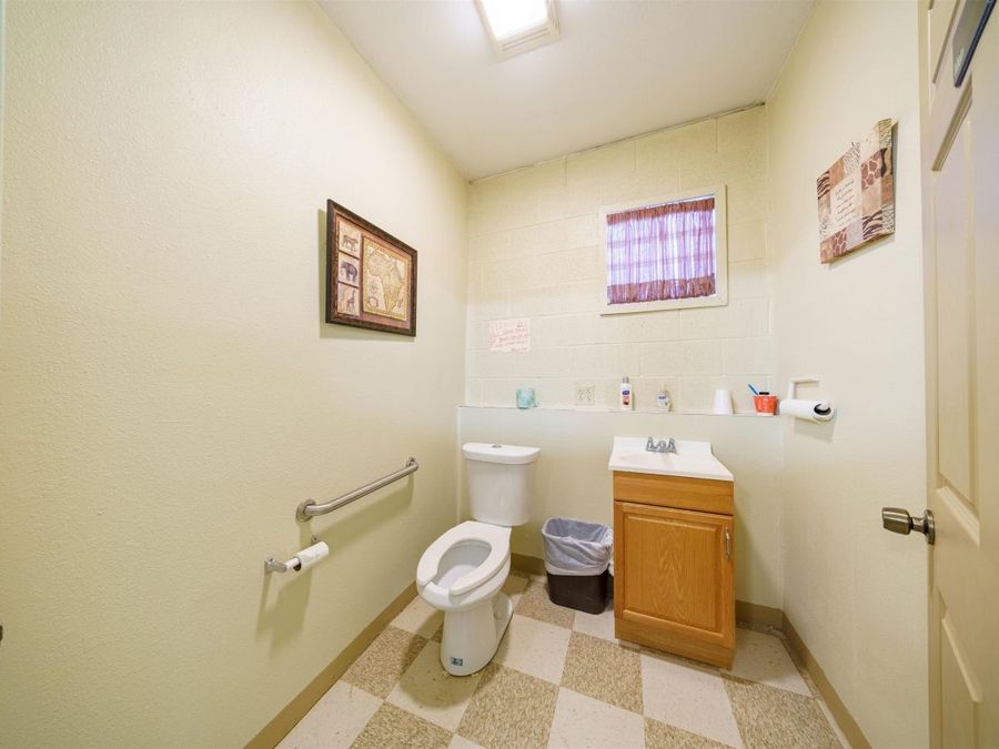 Property Image 37