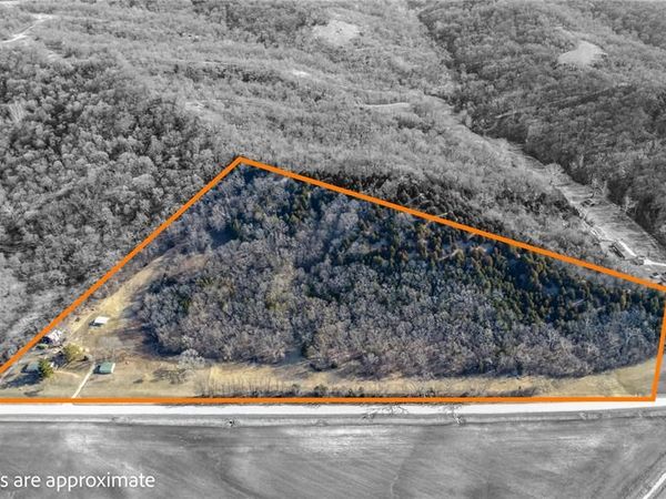 14912 State Hwy 96, Nebo, IL 62355