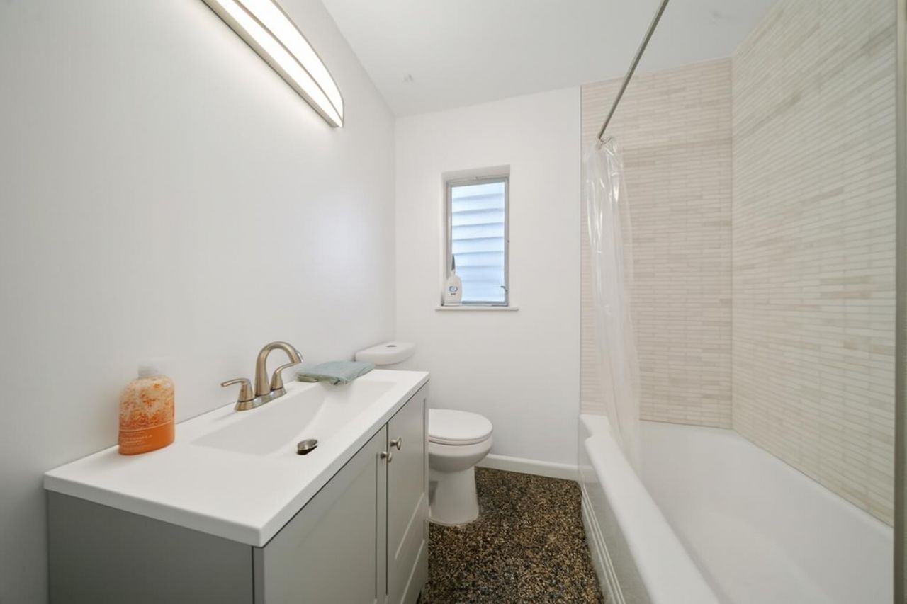 311 Granada Street, Fort Pierce, FL 34949 Photo