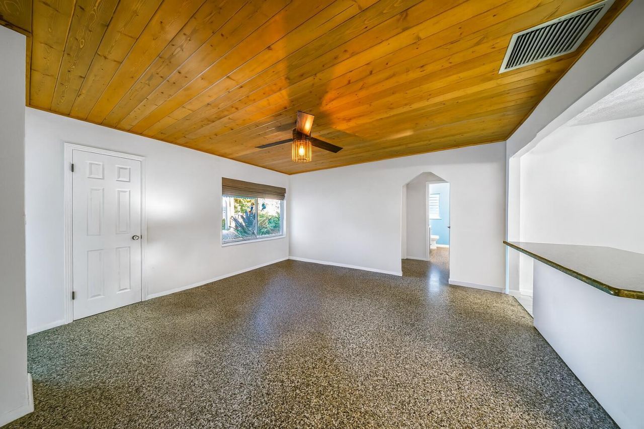 311 Granada Street, Fort Pierce, FL 34949 Photo