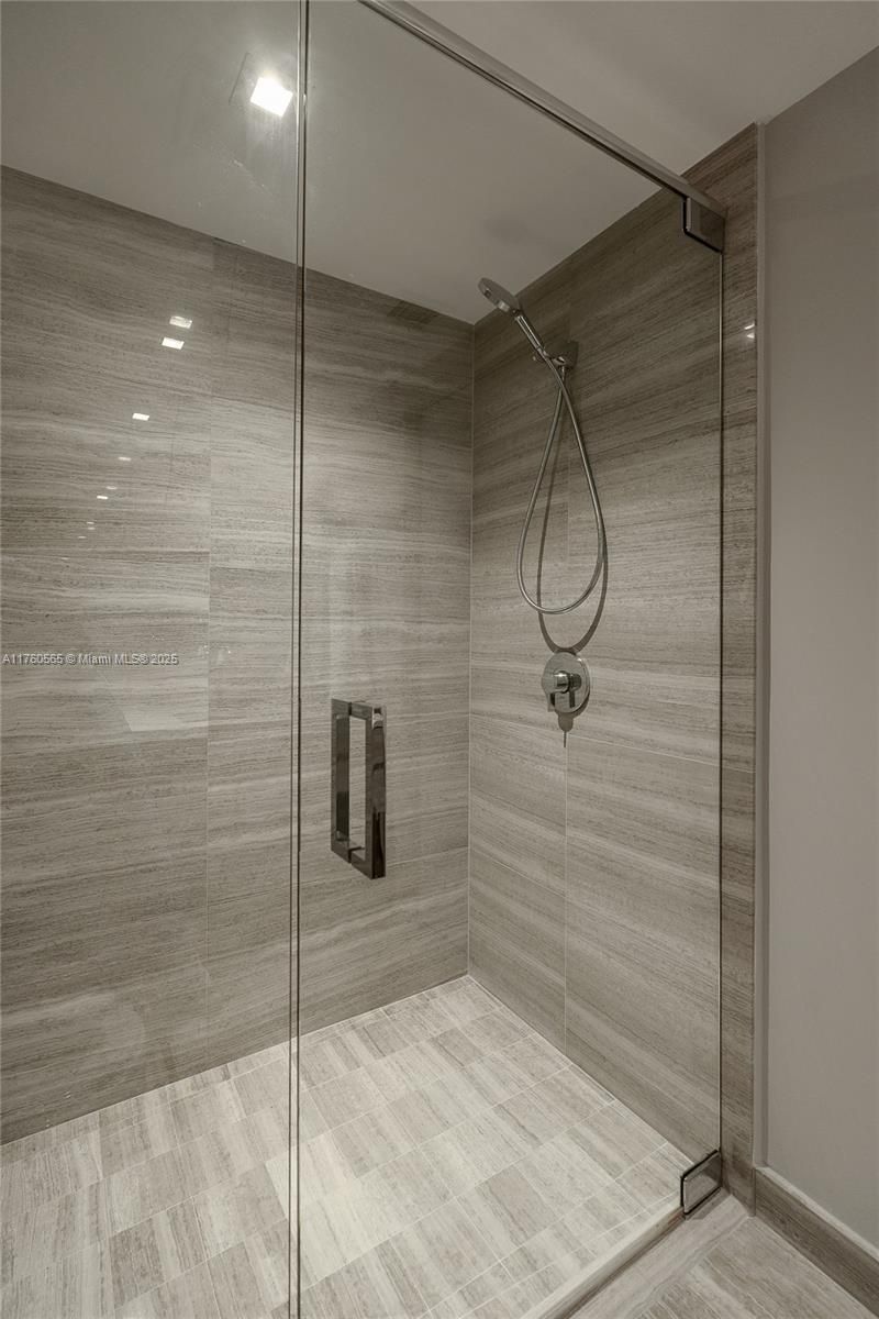 18975 Collins Ave, Unit Cabana 27, Sunny Isles Beach, FL 33160 Photo