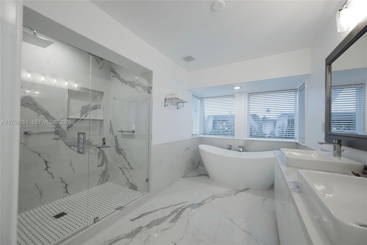 1117 Bella Vista Ave, Coral Gables, FL 33156 Photo