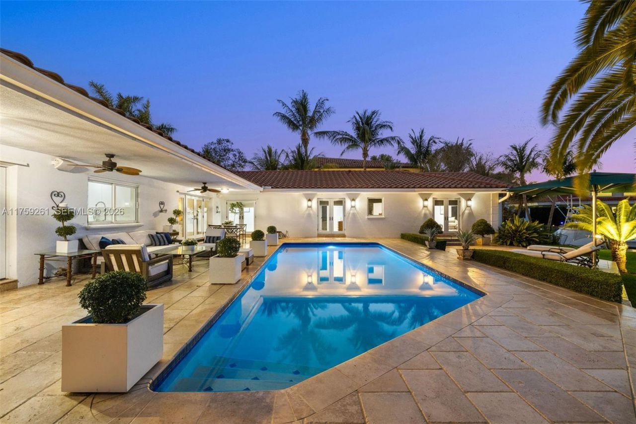 1117 Bella Vista Ave, Coral Gables, FL 33156 Photo