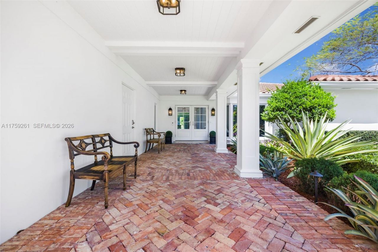 1117 Bella Vista Ave, Coral Gables, FL 33156 Photo
