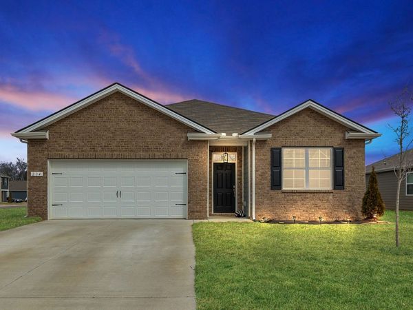 234 Addison Ave, Chapel Hill, TN 37034