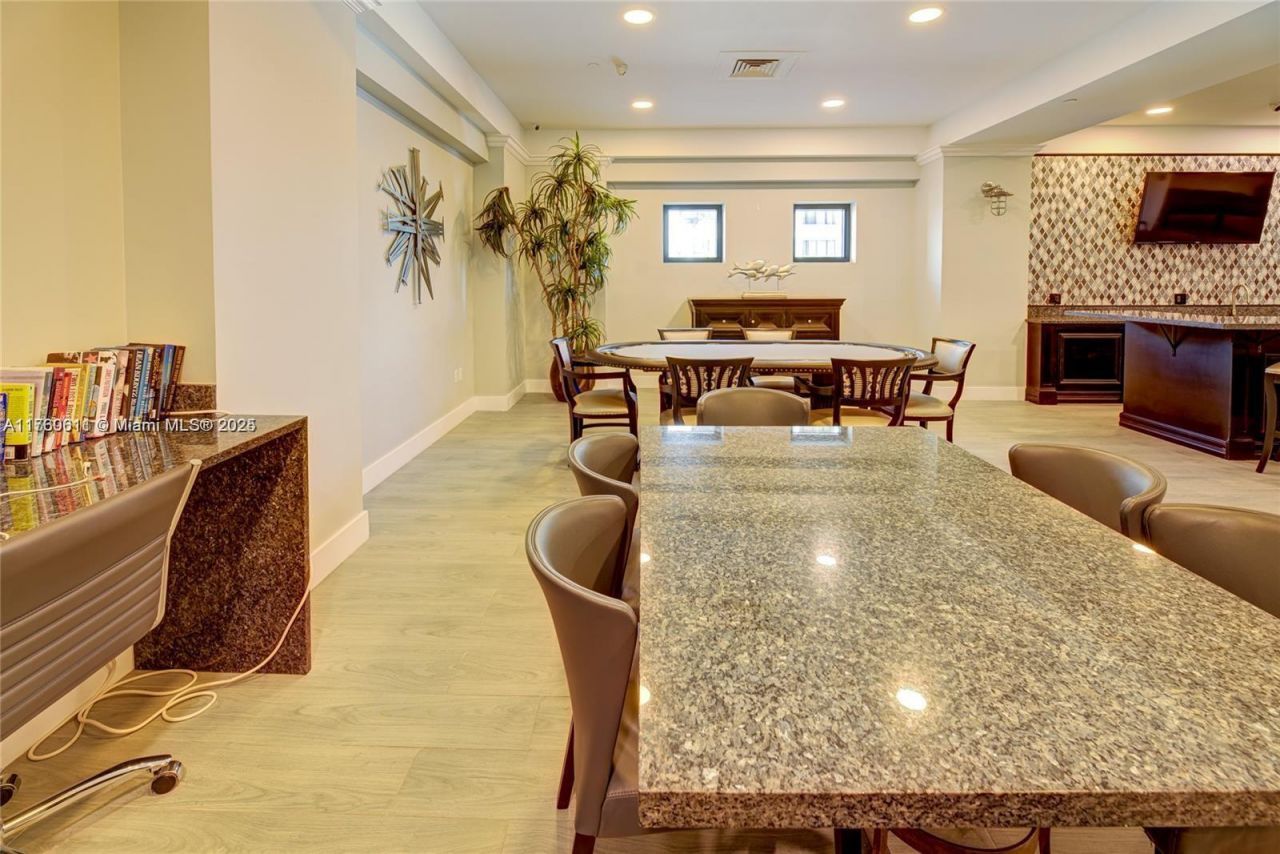 2501 S Ocean Dr, Unit 834, Hollywood, FL 33019 Photo