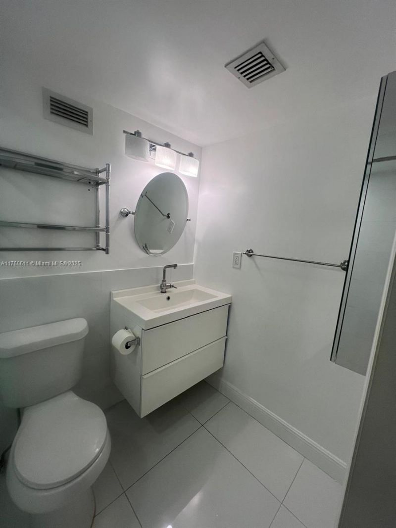 2501 S Ocean Dr, Unit 834, Hollywood, FL 33019 Photo