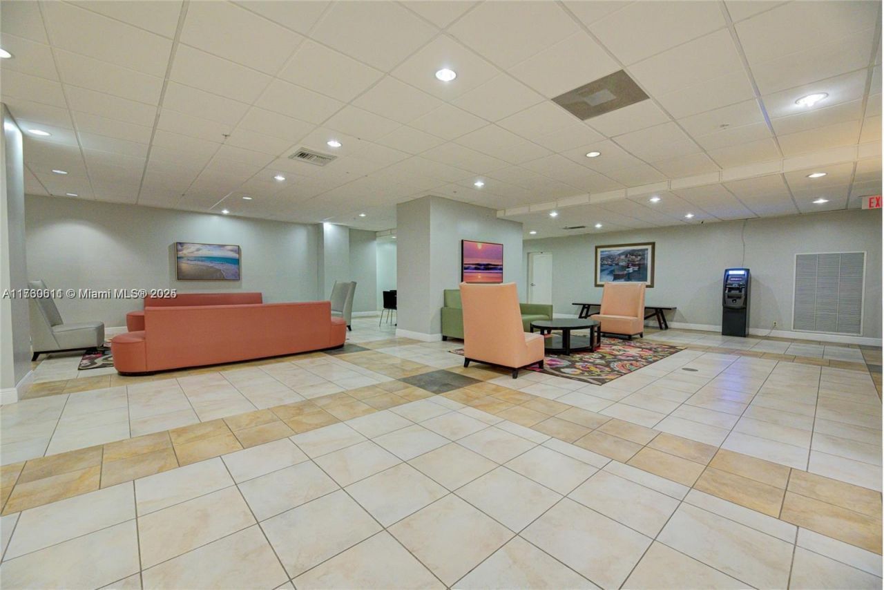 2501 S Ocean Dr, Unit 834, Hollywood, FL 33019 Photo