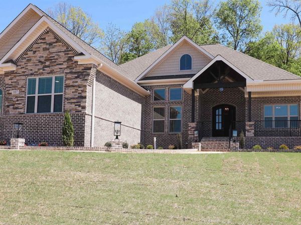 325 Cedar Trail Lane, Harvest, AL 35749