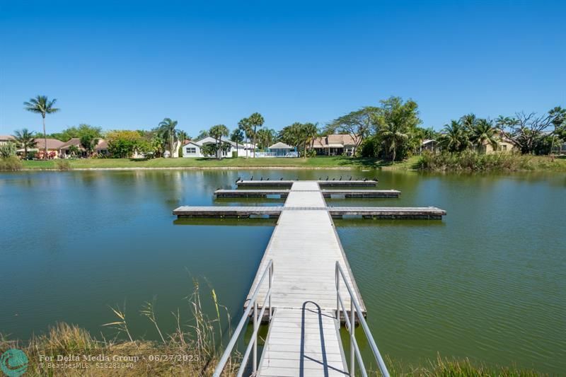 2440 NW 33rd St, Unit 1808, Oakland Park, FL 33309 Photo