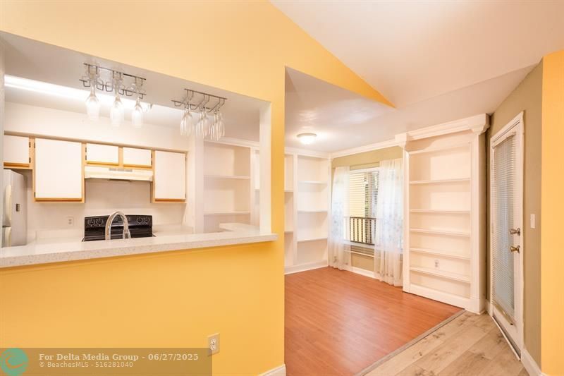 2440 NW 33rd St, Unit 1808, Oakland Park, FL 33309 Photo