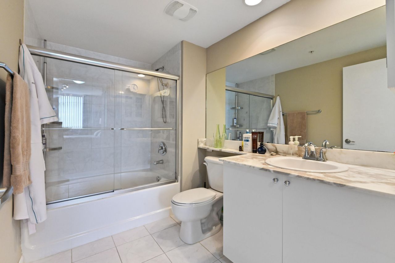 18800 NE 29th Avenue, Unit 816, Aventura, FL 33180 Photo