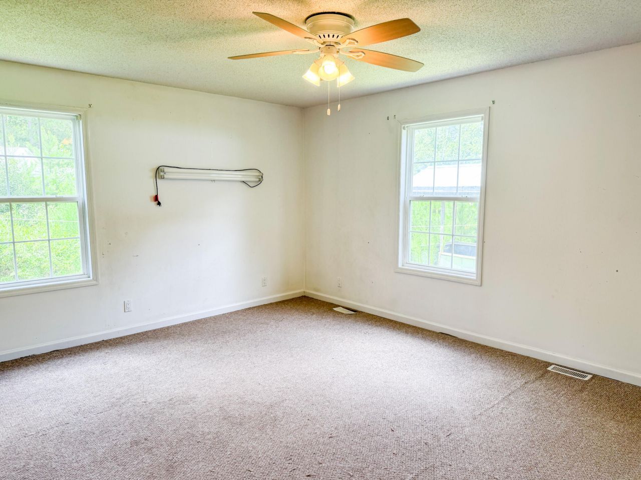 60 Caboose Court Photo 10