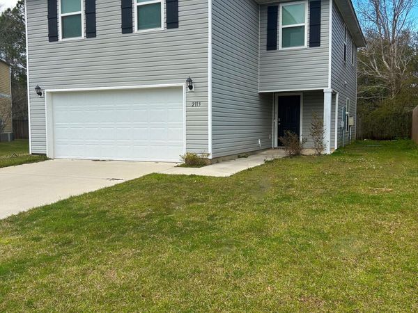 2113 Toulouse Street, Ocean Springs, MS 39564