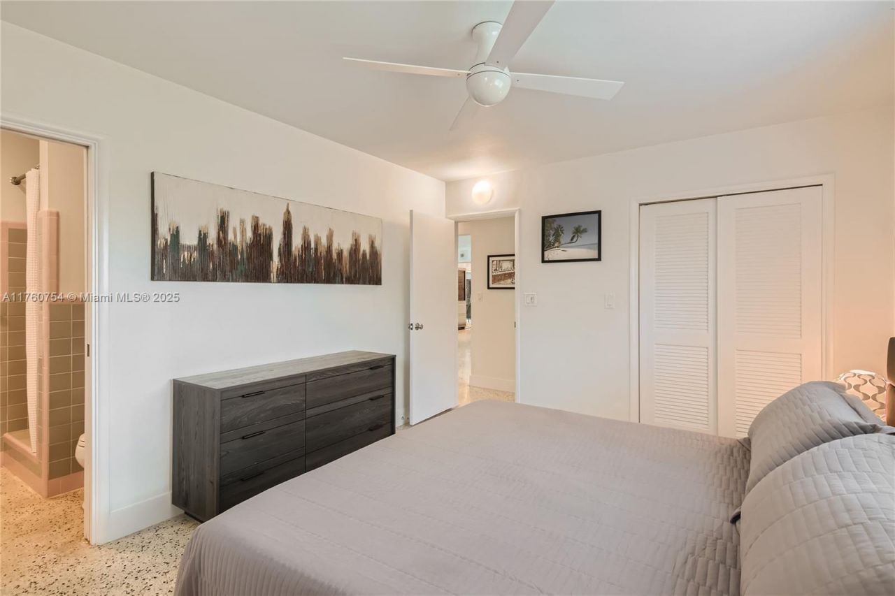 262 Bombay Ave, Lauderdale by the Sea, FL 33308 Photo