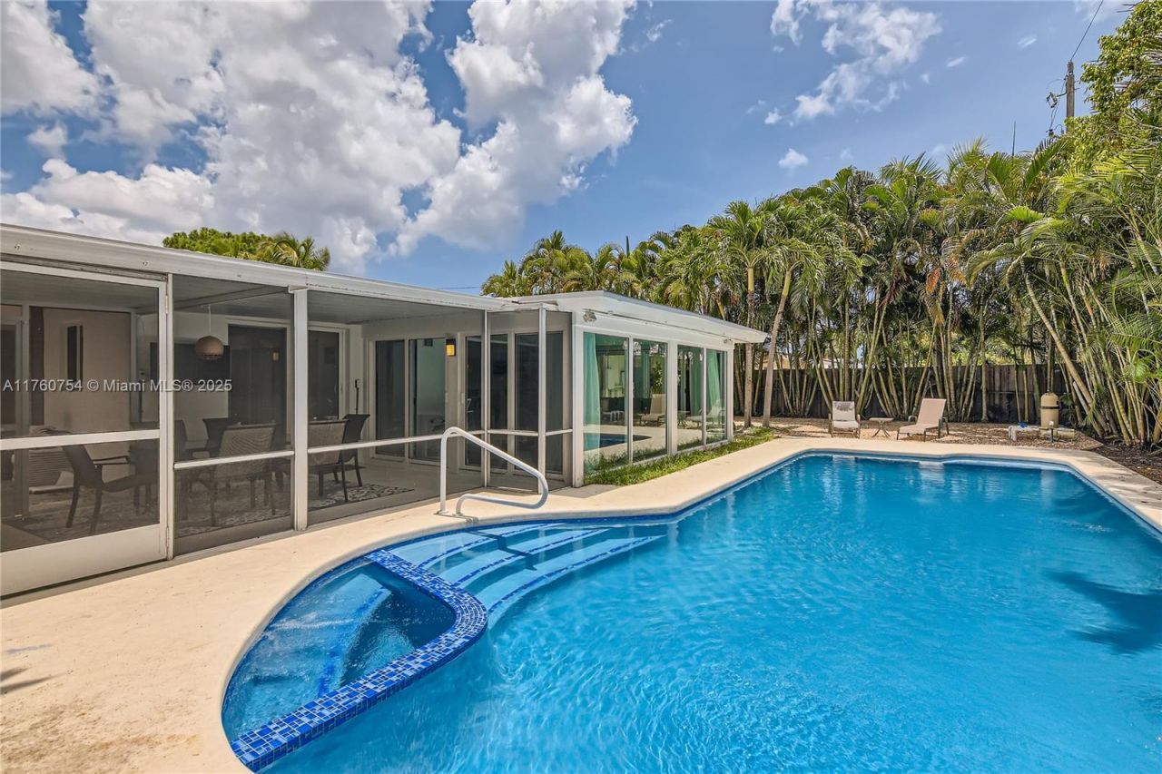 262 Bombay Ave, Lauderdale by the Sea, FL 33308 Photo