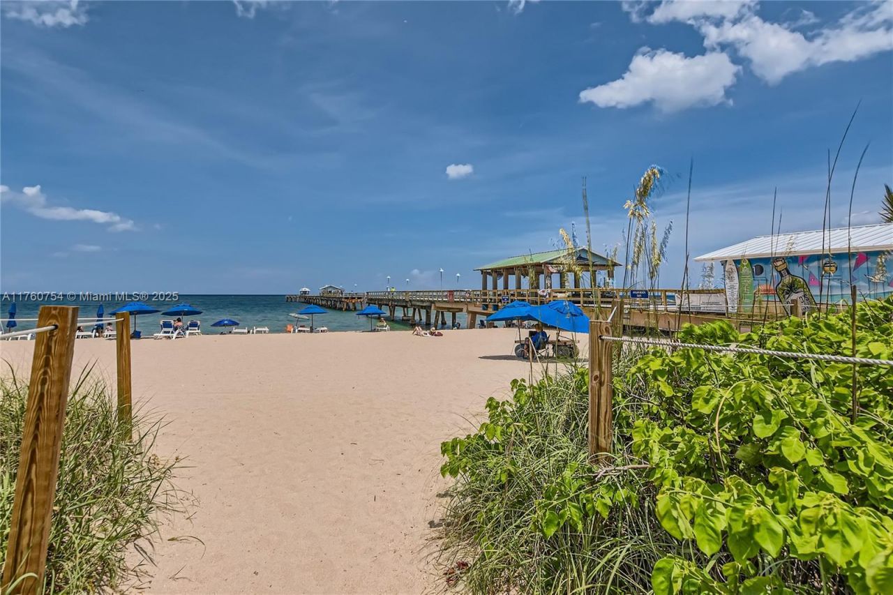 262 Bombay Ave, Lauderdale by the Sea, FL 33308 Photo