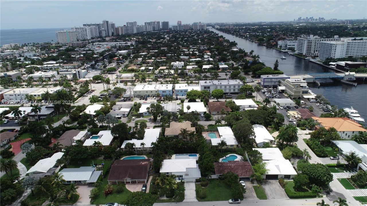 262 Bombay Ave, Lauderdale by the Sea, FL 33308 Photo