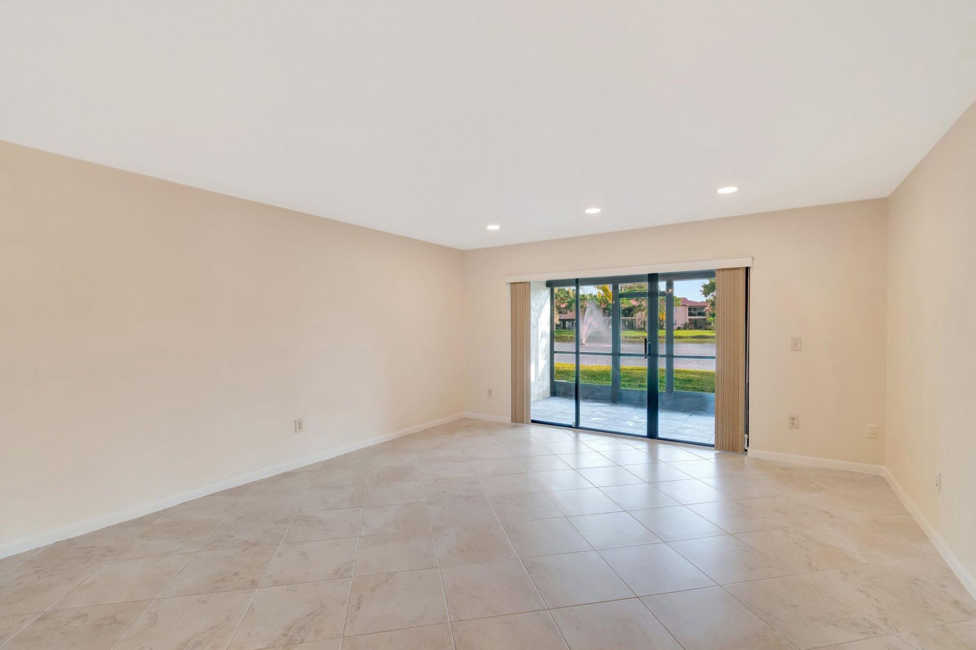 9299 Vista Del Lago E, Boca Raton, FL 33428 Photo