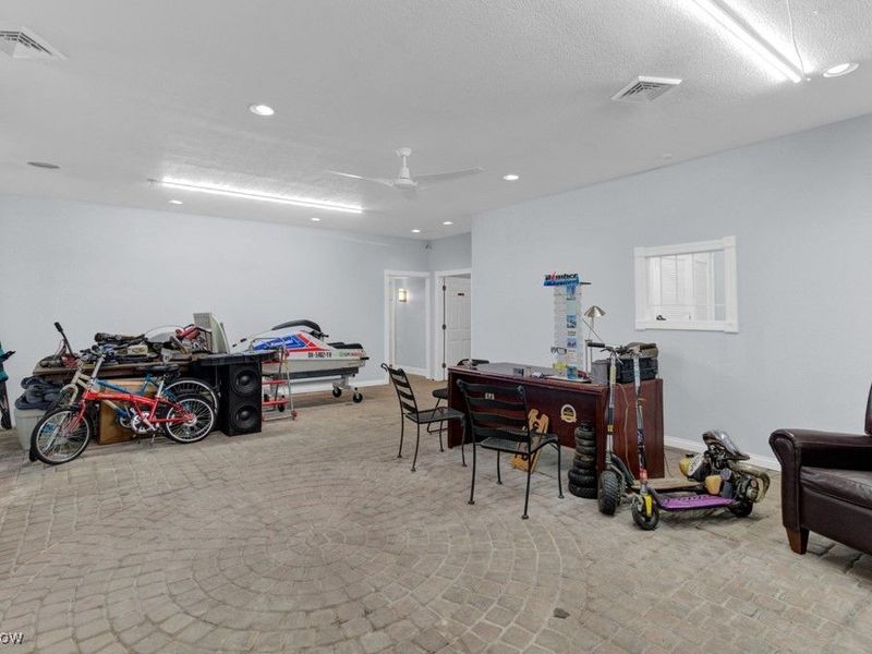 7000 Alliance Road NW, Malvern, OH 44644 Photo 13