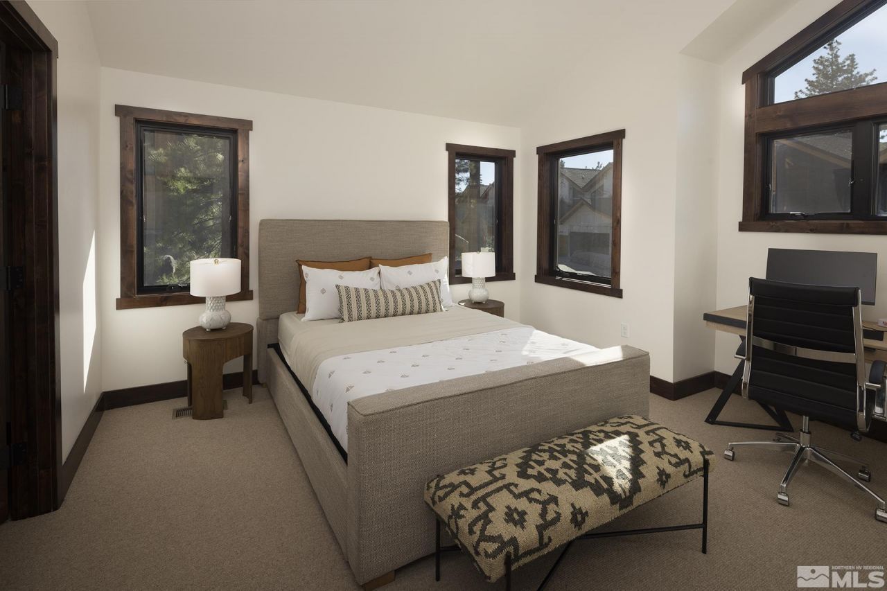 146 Sierra Colina Drive, Unit 34, Stateline, NV 89449 Photo