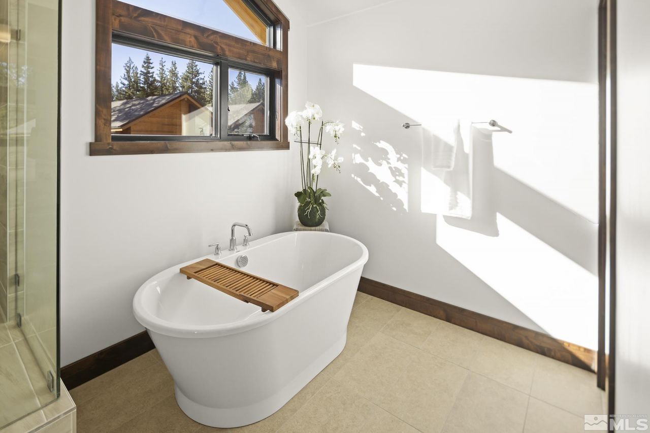 146 Sierra Colina Drive, Unit 34, Stateline, NV 89449 Photo