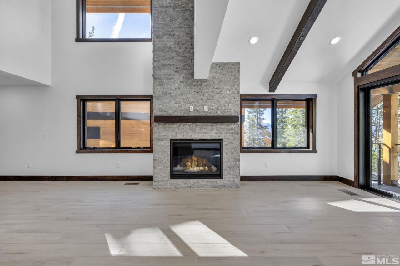 146 Sierra Colina Drive, Unit 34, Stateline, NV 89449 Photo