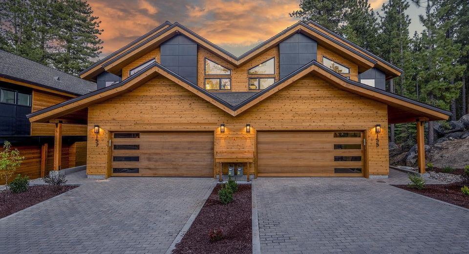 157 Sierra Colina Drive, Unit 9, Stateline, NV 89449 Photo