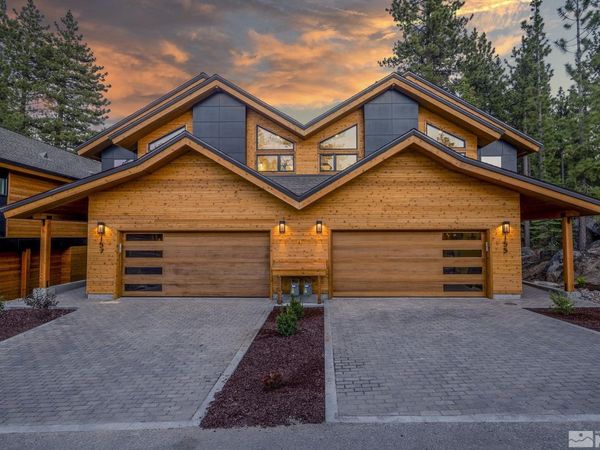157 Sierra Colina Drive, Unit 9, Stateline, NV 89449