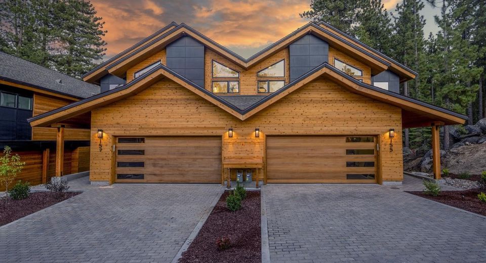 157 Sierra Colina Drive, Unit 9, Stateline, NV 89449 Photo