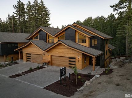 157 Sierra Colina Drive, Unit 9, Stateline, NV 89449 Photo