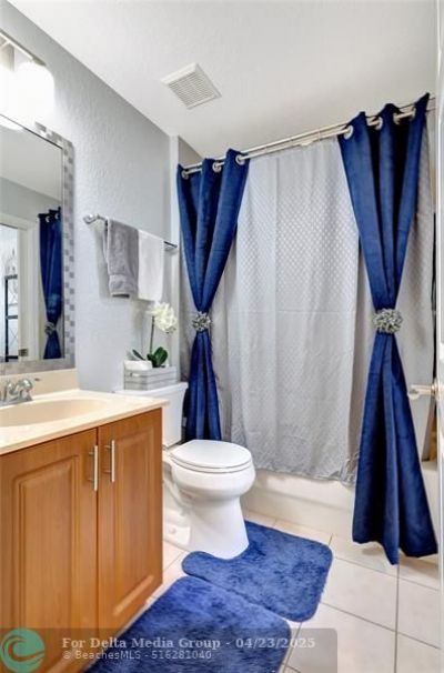 2037 Nassau Dr, Unit 2037, Riviera Beach, FL 33404 Photo