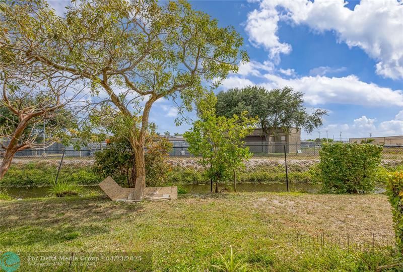 2037 Nassau Dr, Unit 2037, Riviera Beach, FL 33404 Photo