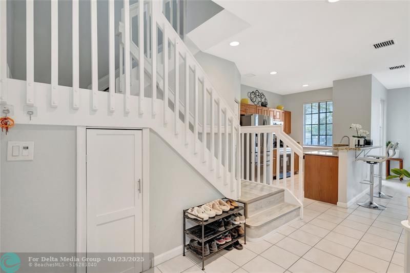 2037 Nassau Dr, Unit 2037, Riviera Beach, FL 33404 Photo