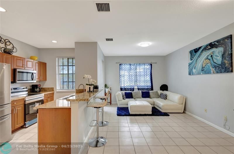 2037 Nassau Dr, Unit 2037, Riviera Beach, FL 33404 Photo